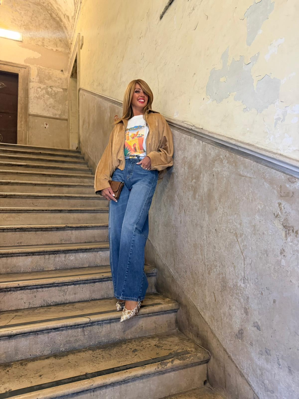 Bomber in suede in rilievo fantasia fiorata Emisphere