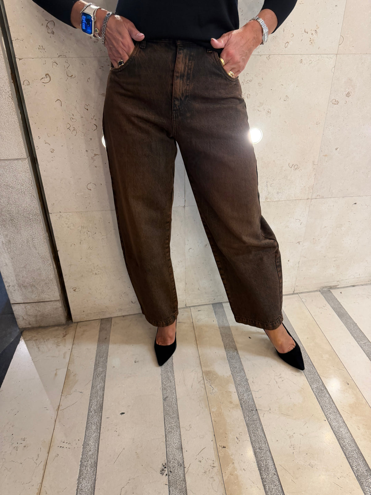 Jeans barrel con effetto stonewashed Gilda Kaos Denim