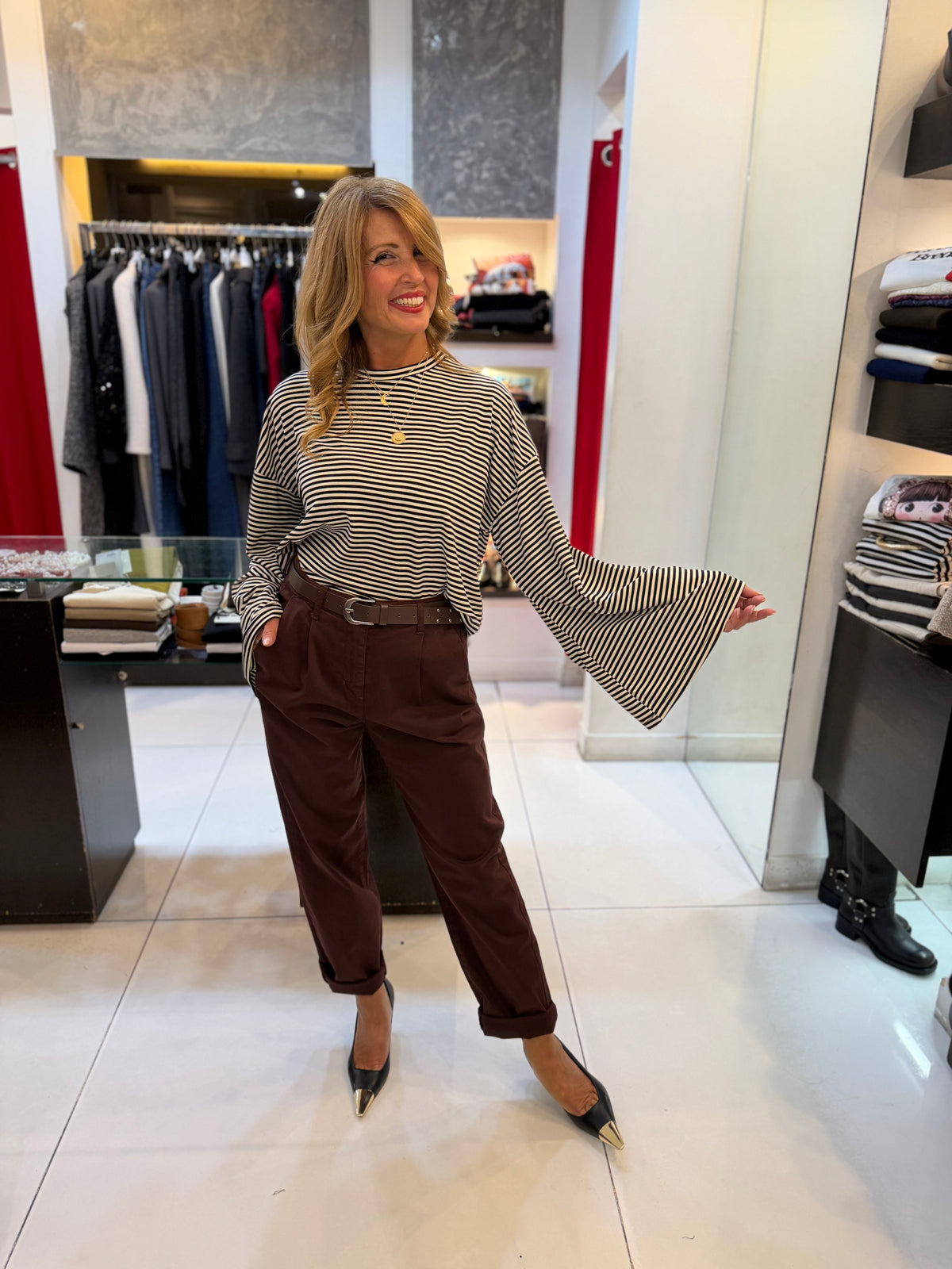 Pantaloni chino-fit vita alta con risvolto e cintura Dixie