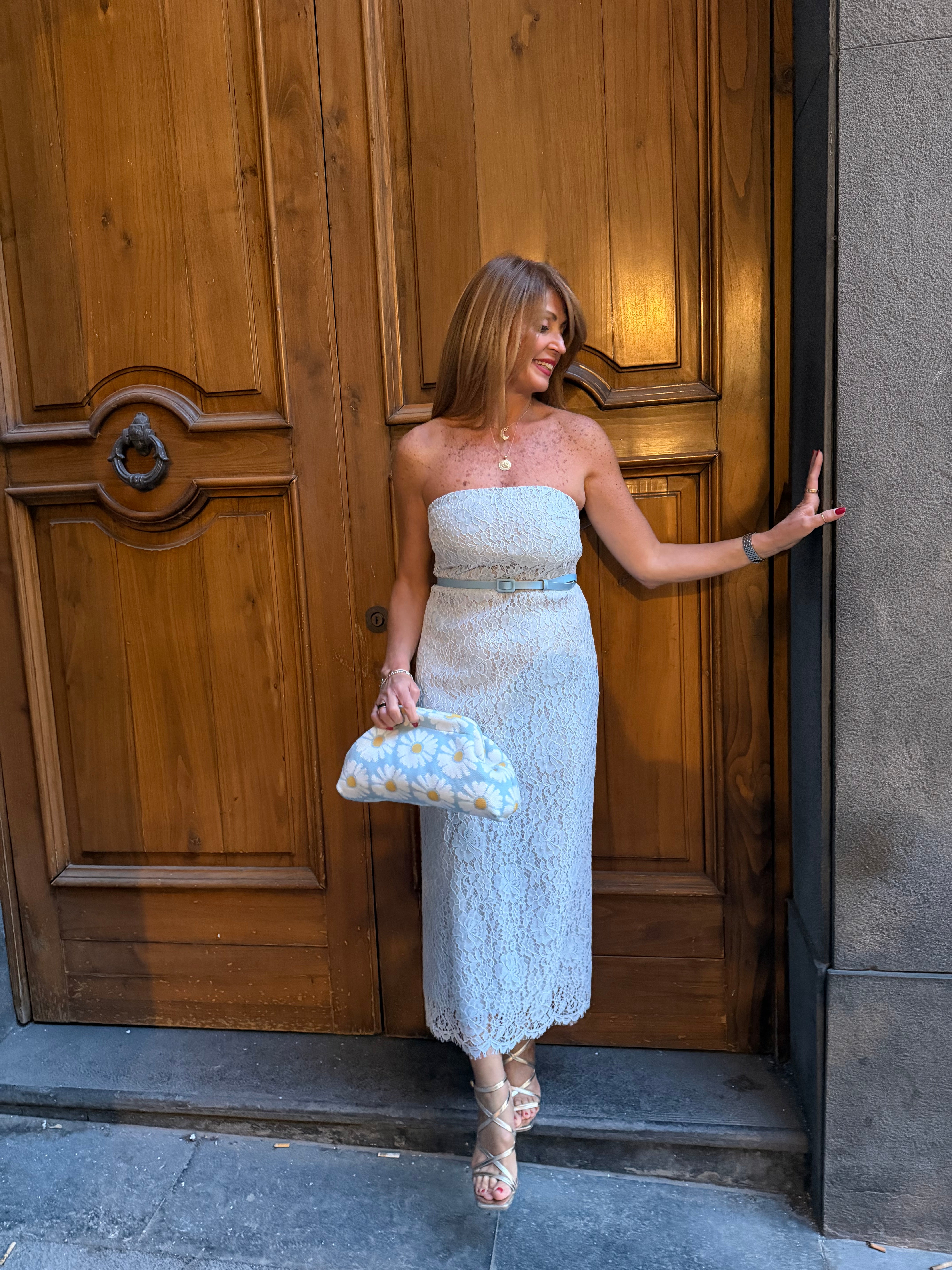 Abito midi in pizzo a fascia con cintura Imperial