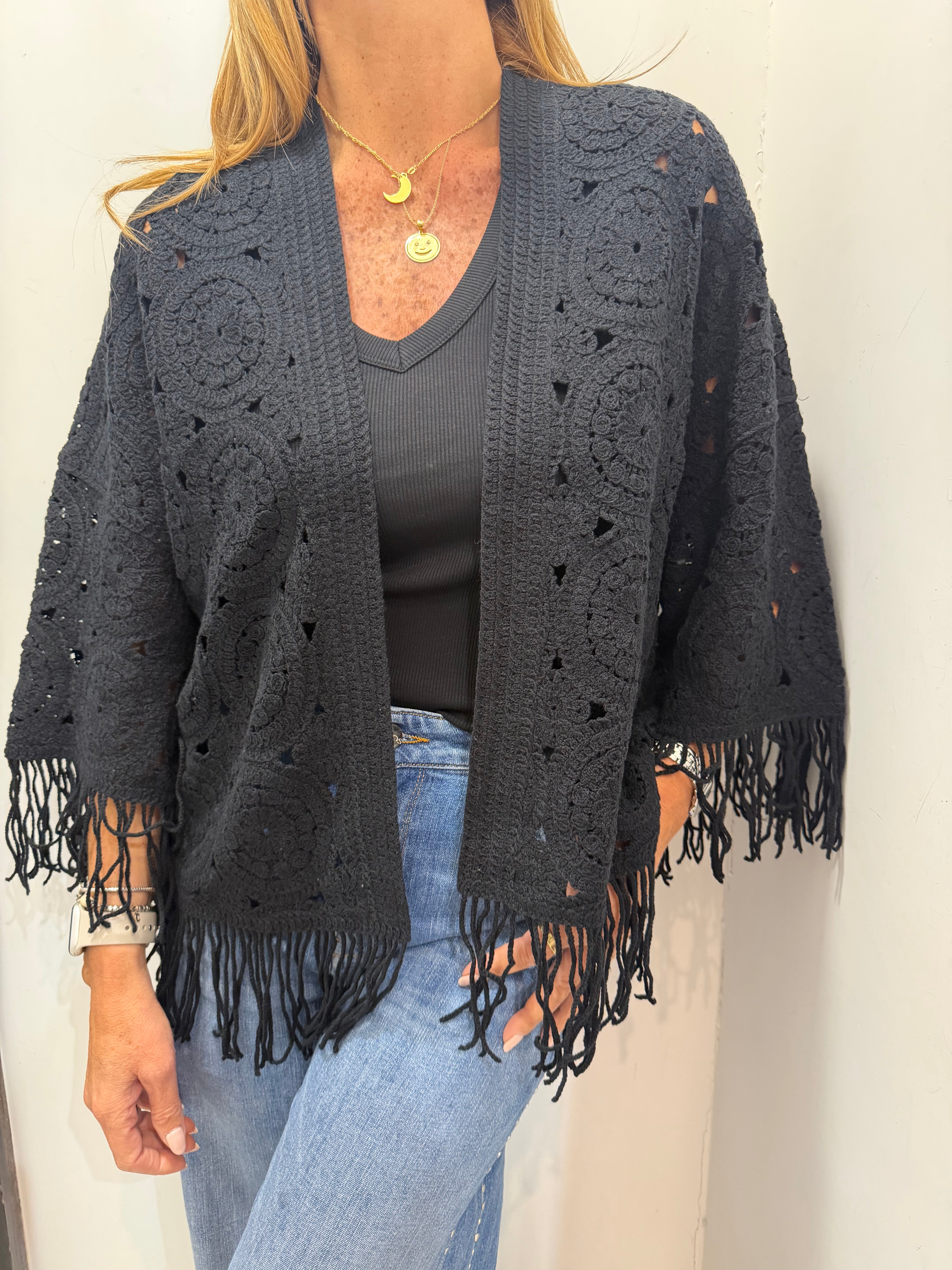 Cardigan in crochet con frange Emisphere