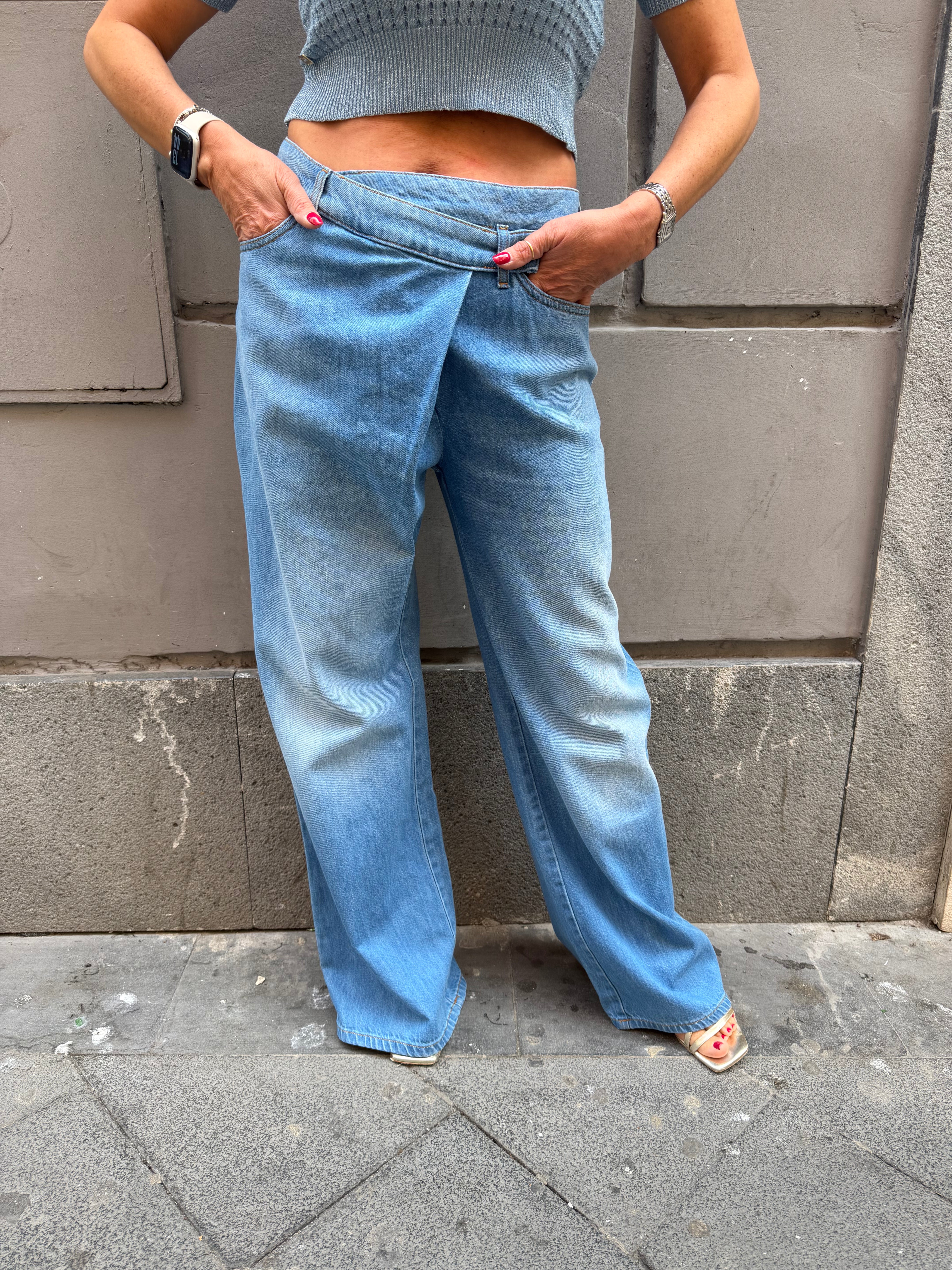Jeans asimmetrico Manila Grace