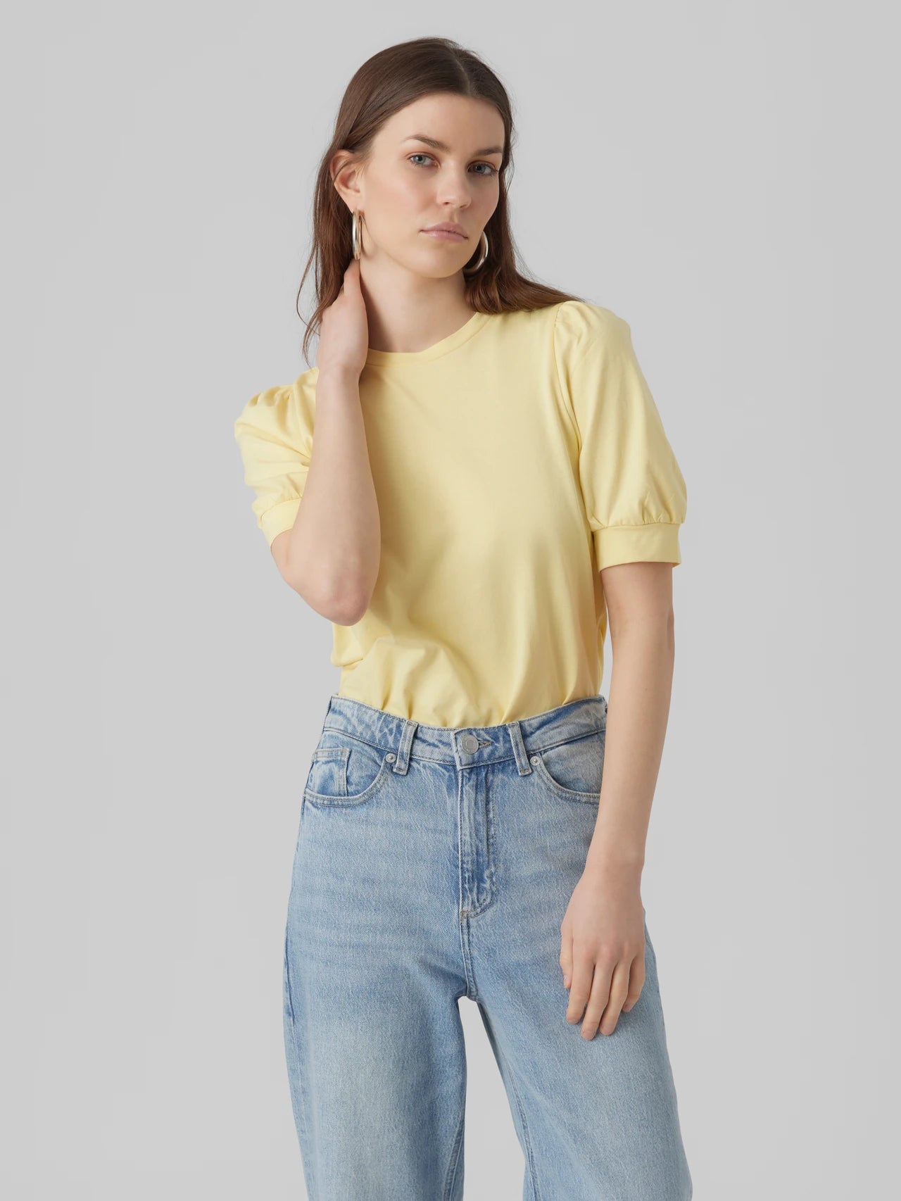 T-shirt con maniche a sbuffo Vero Moda