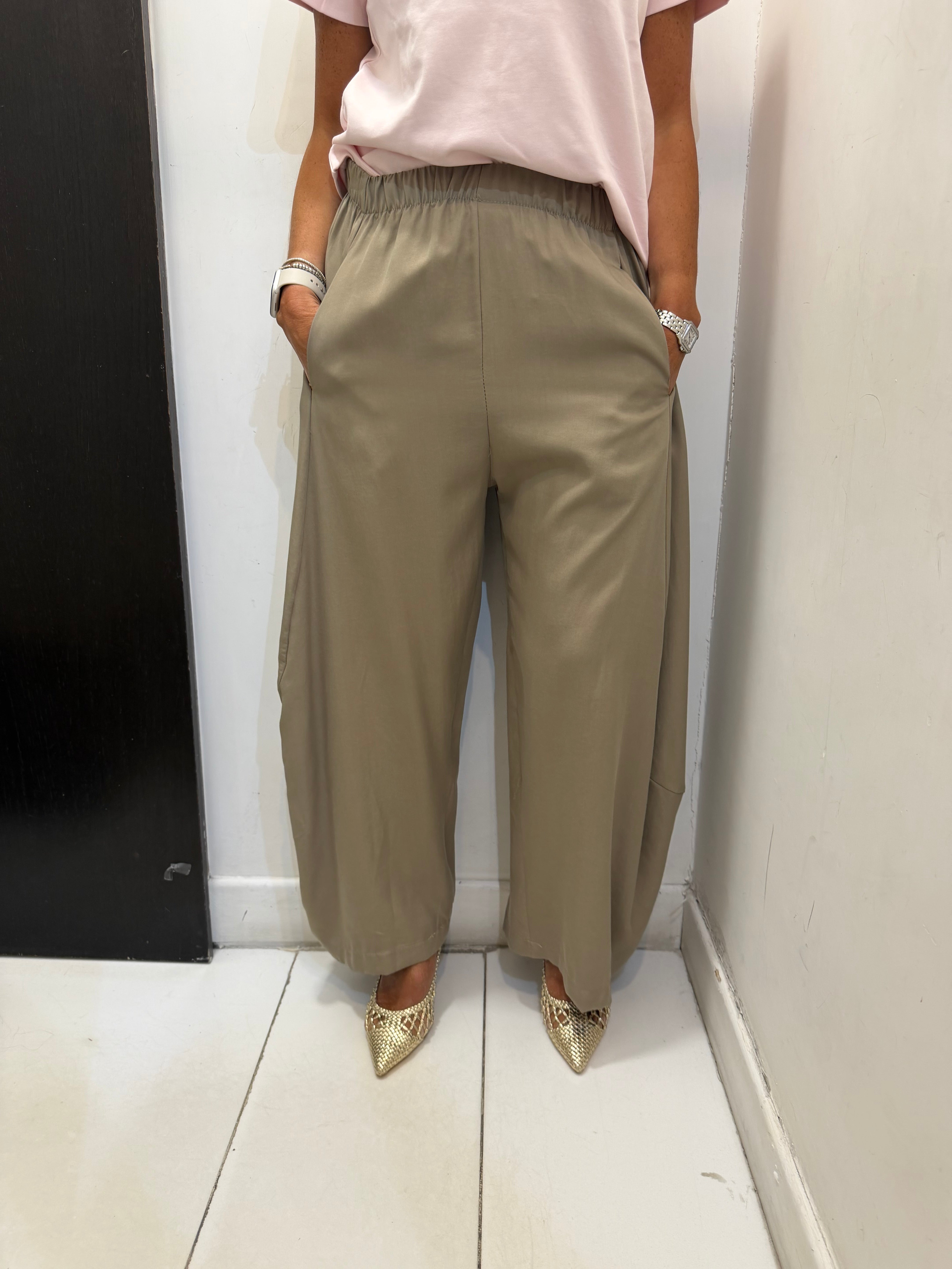 Pantalone palazzo con elastico Emisphere