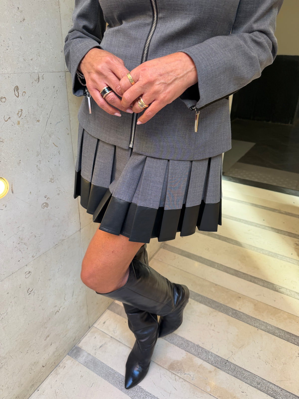 Minigonna a pieghe Imperial