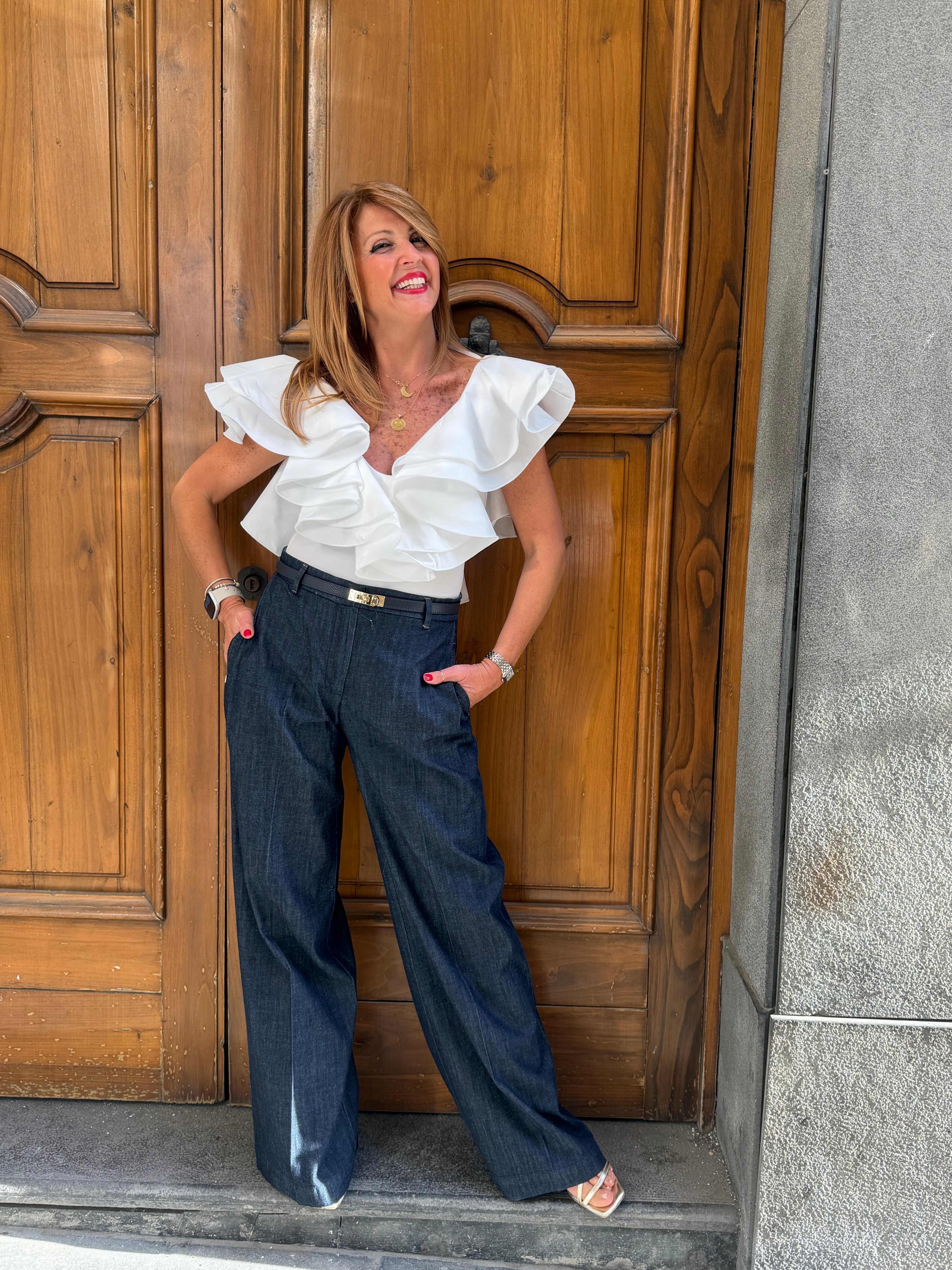 Body con volant sulle spalle e scollo tondo Imperial