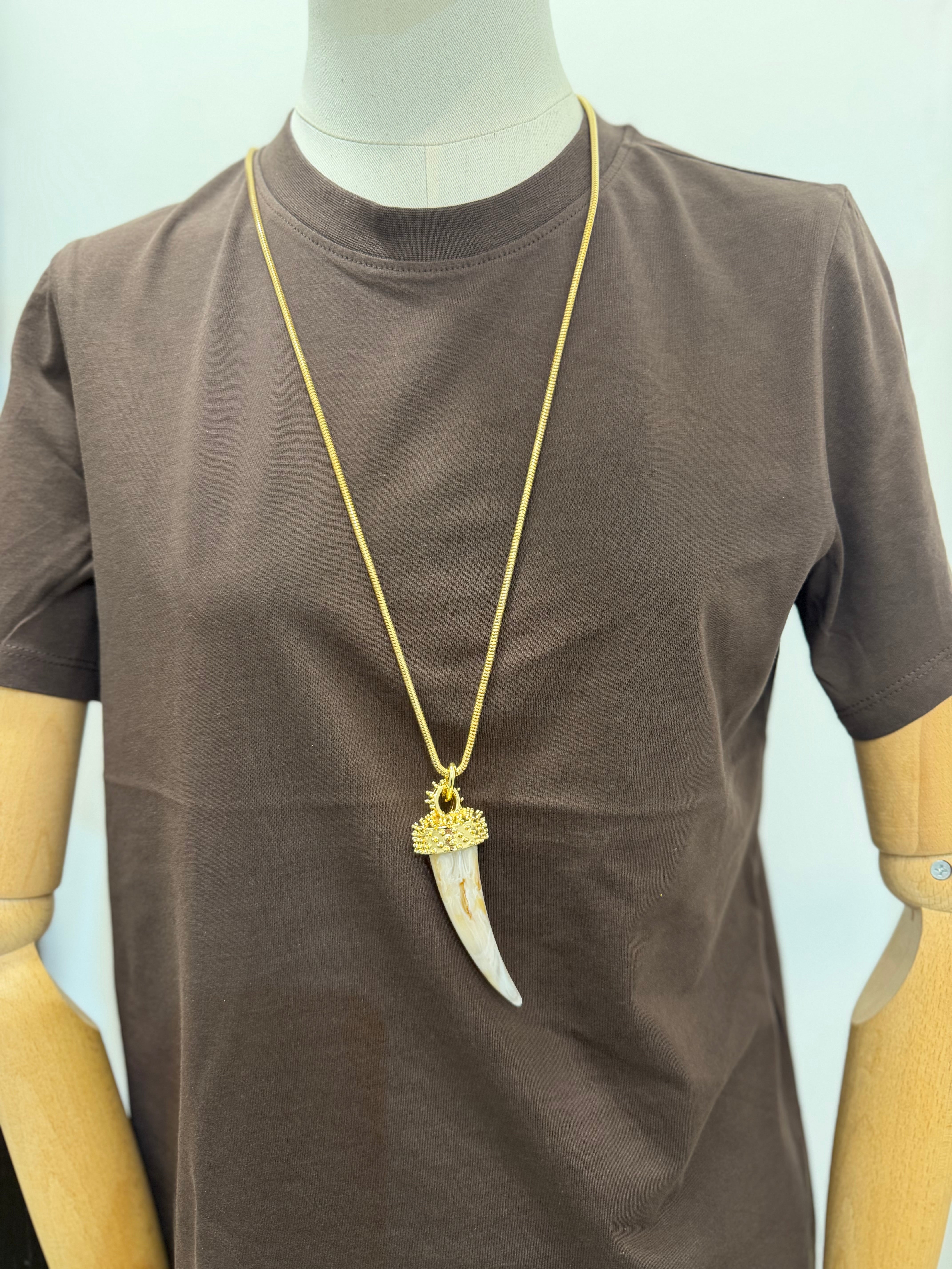 Collana con corno Emisphere