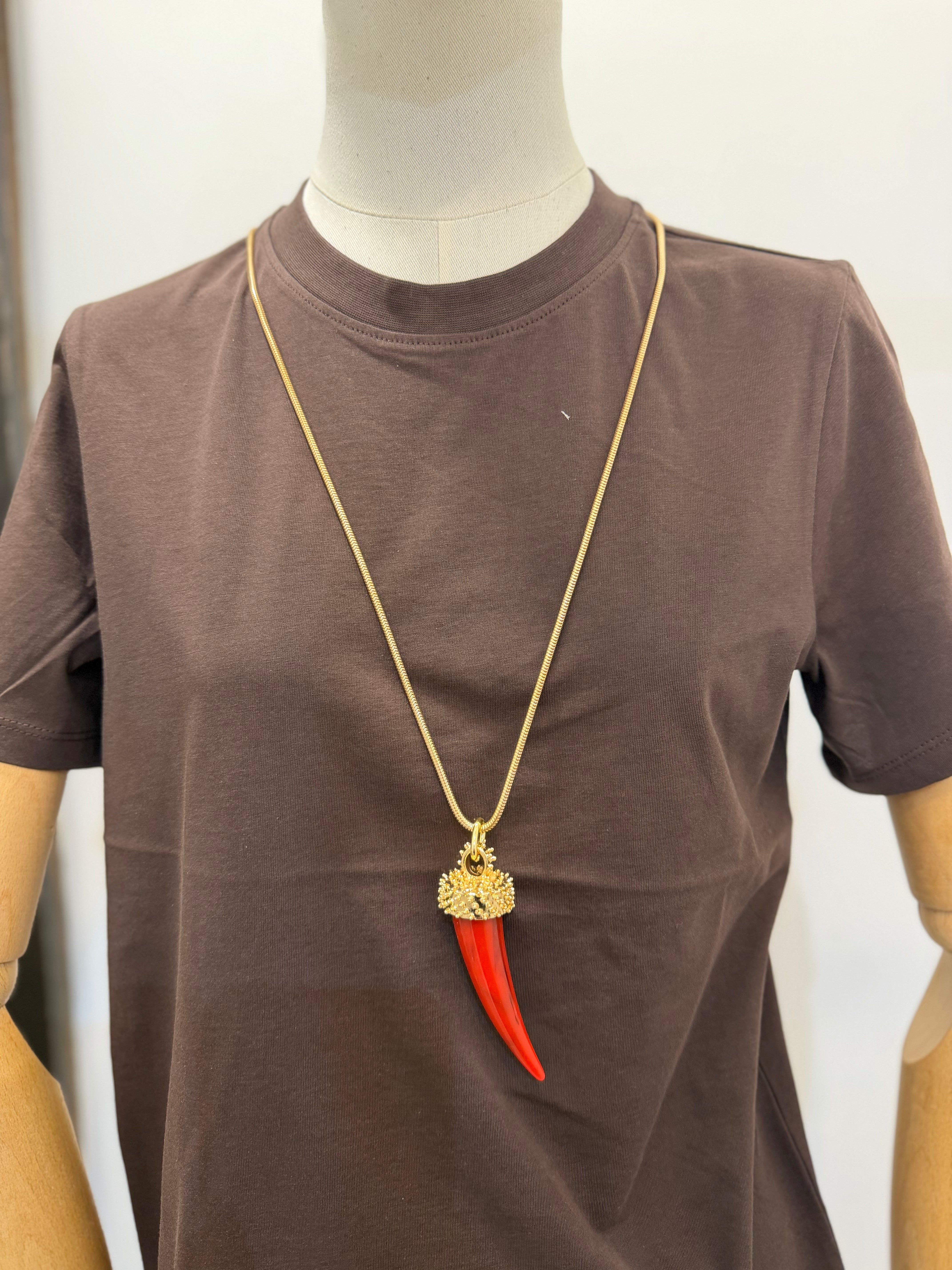 Collana con corno Emisphere