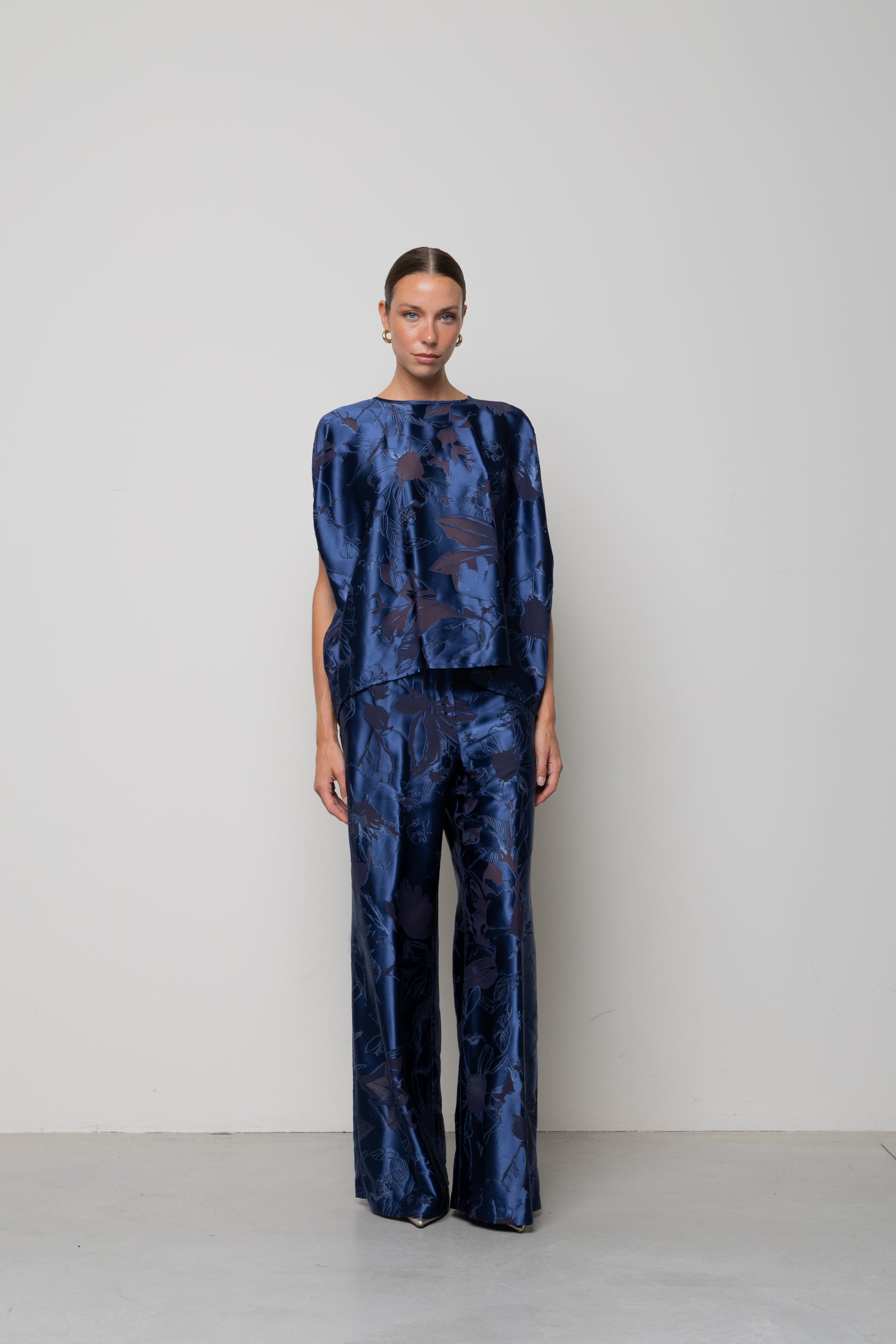 Pantalone gamba larga floreale in raso Icona