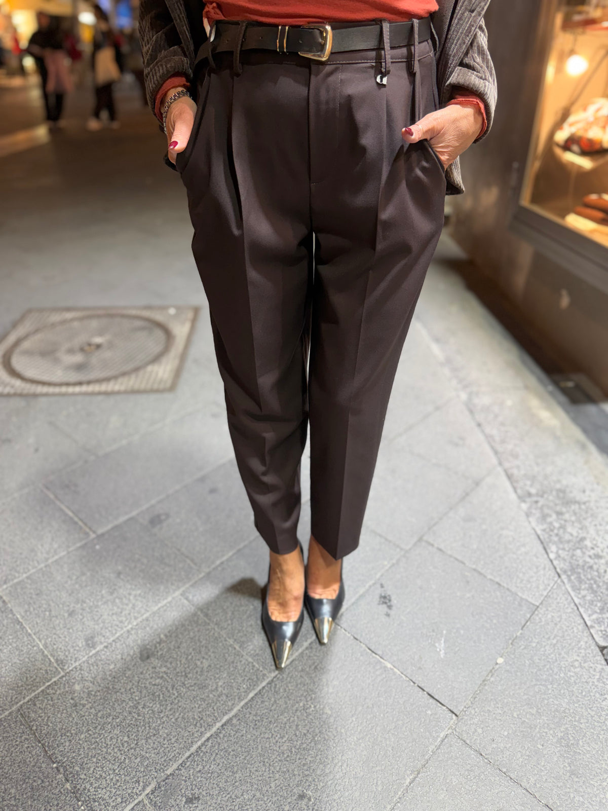 Pantalone in cotone con cintura di dotazione Dixie