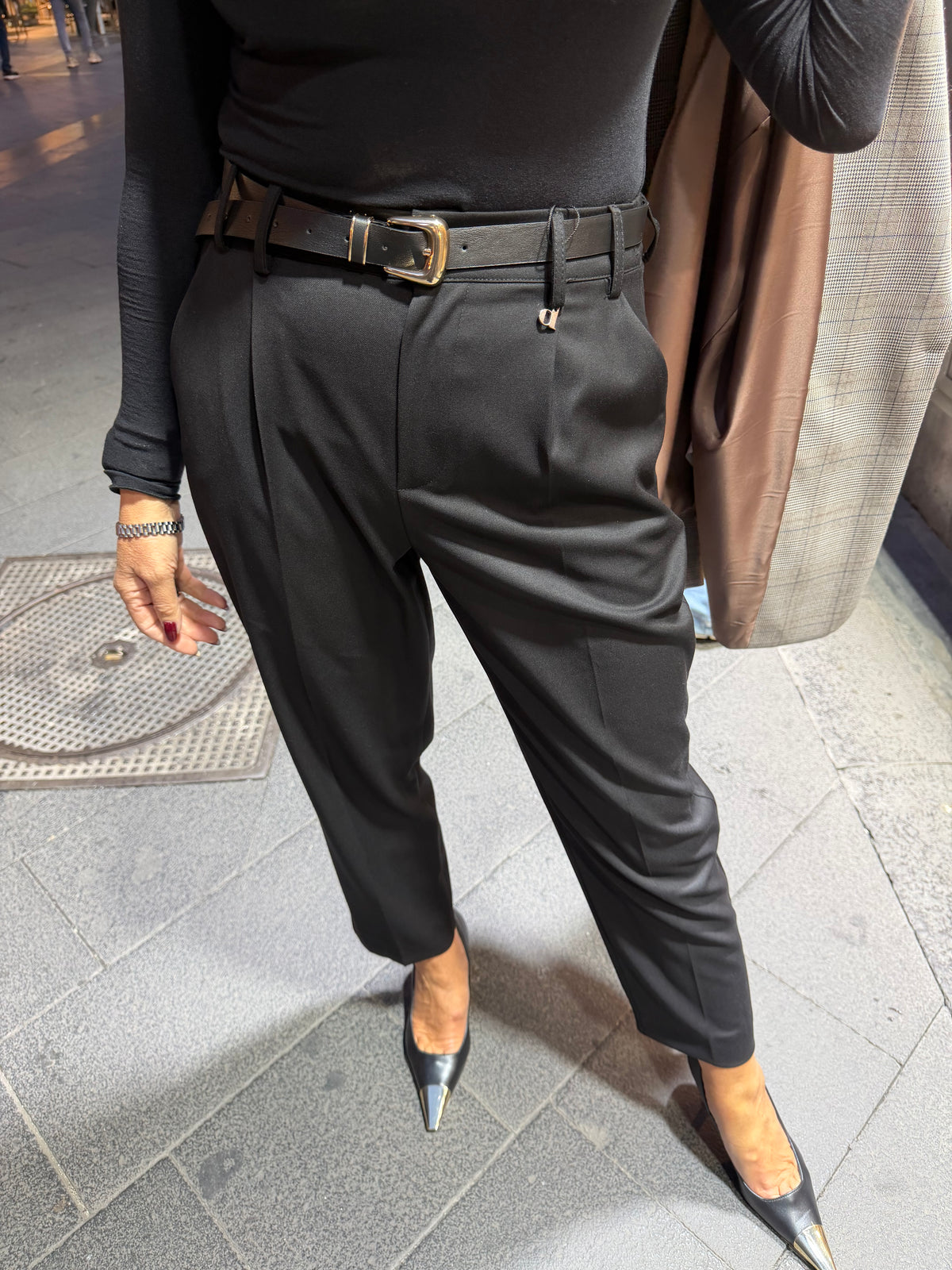 Pantalone in cotone con cintura di dotazione Dixie