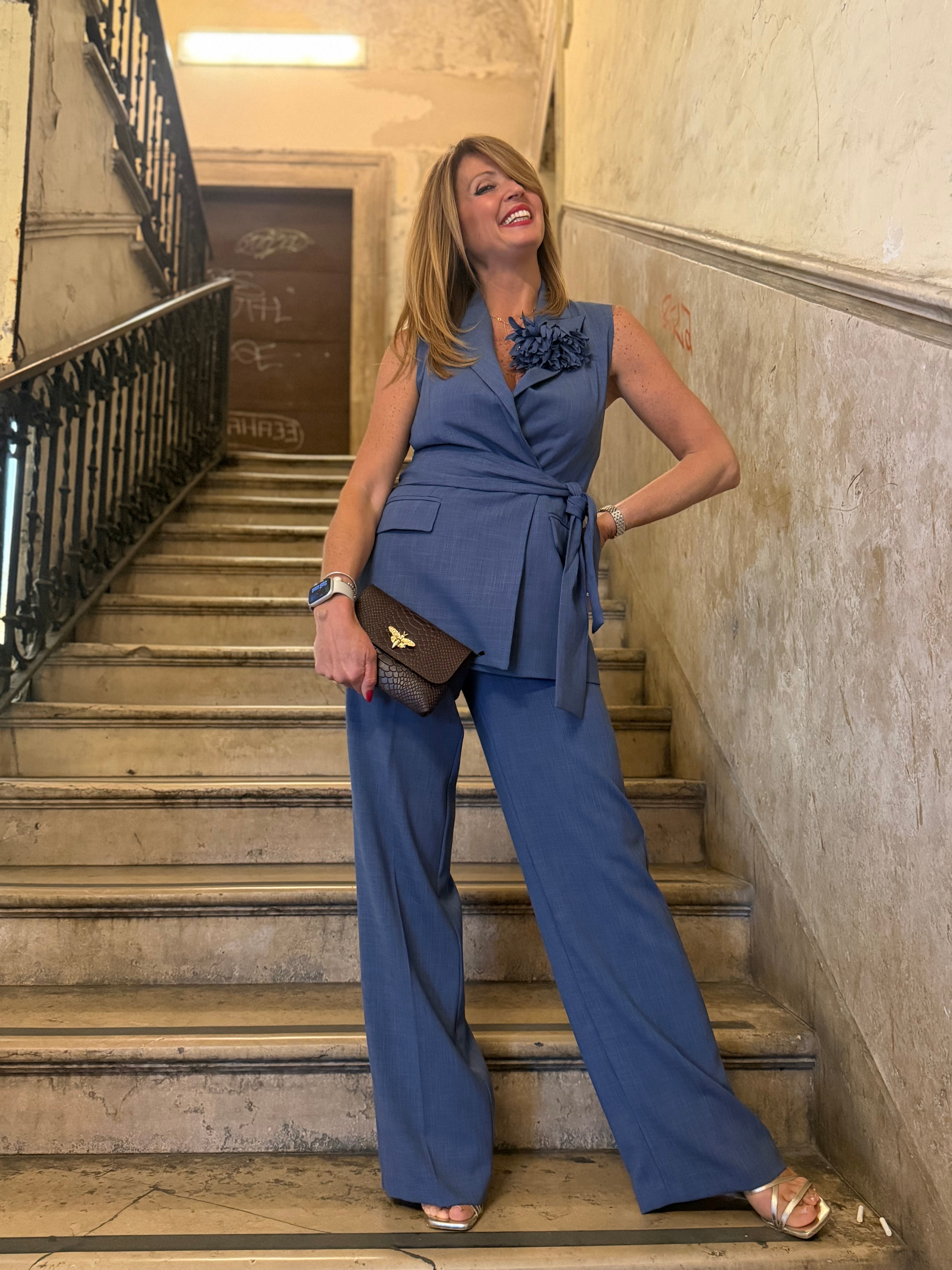 Completo con gilet con spilla e pantalone dritto Imperial