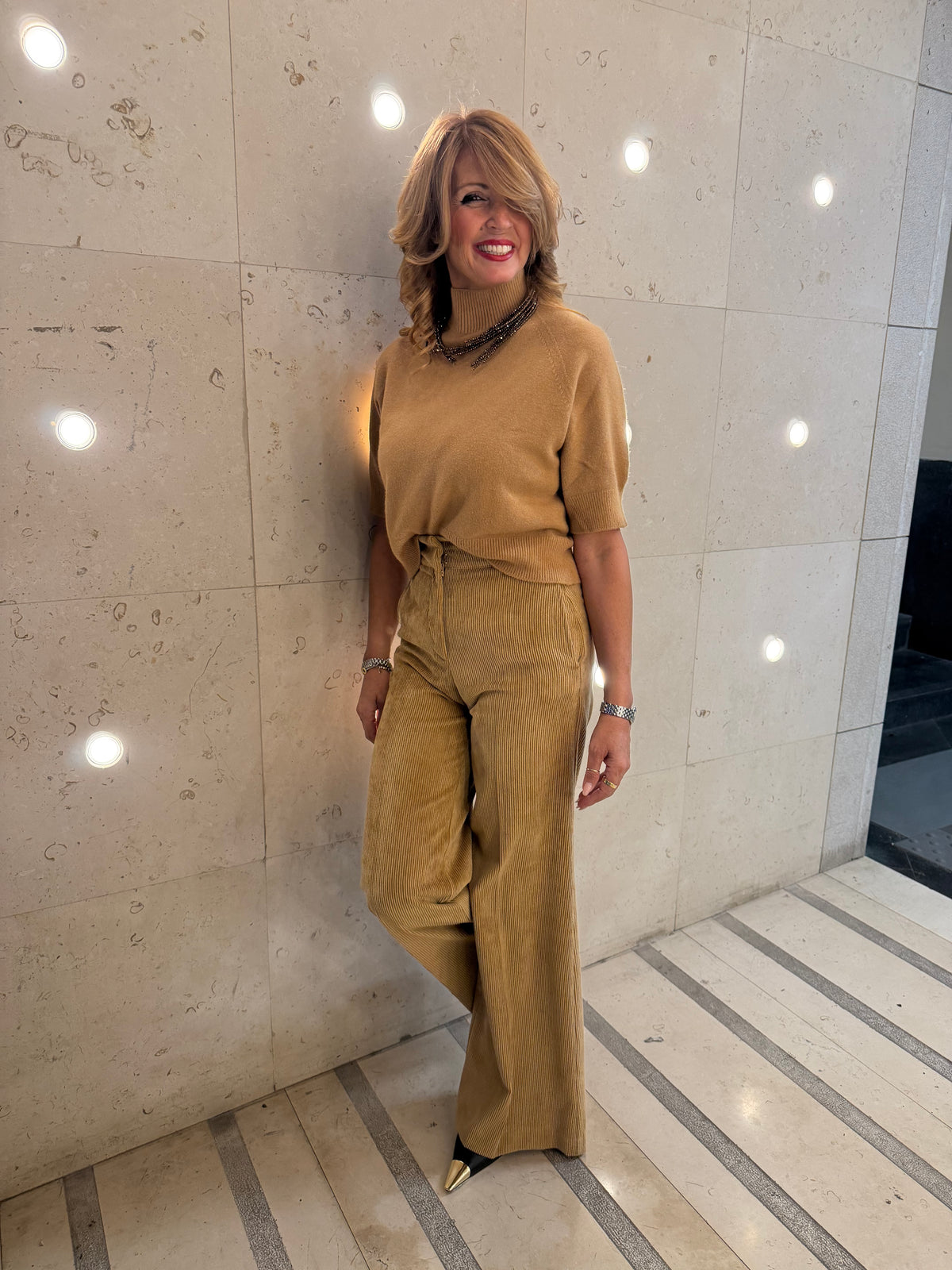 Pantalone palazzo a costine millerighe in velluto MANILA GRACE
