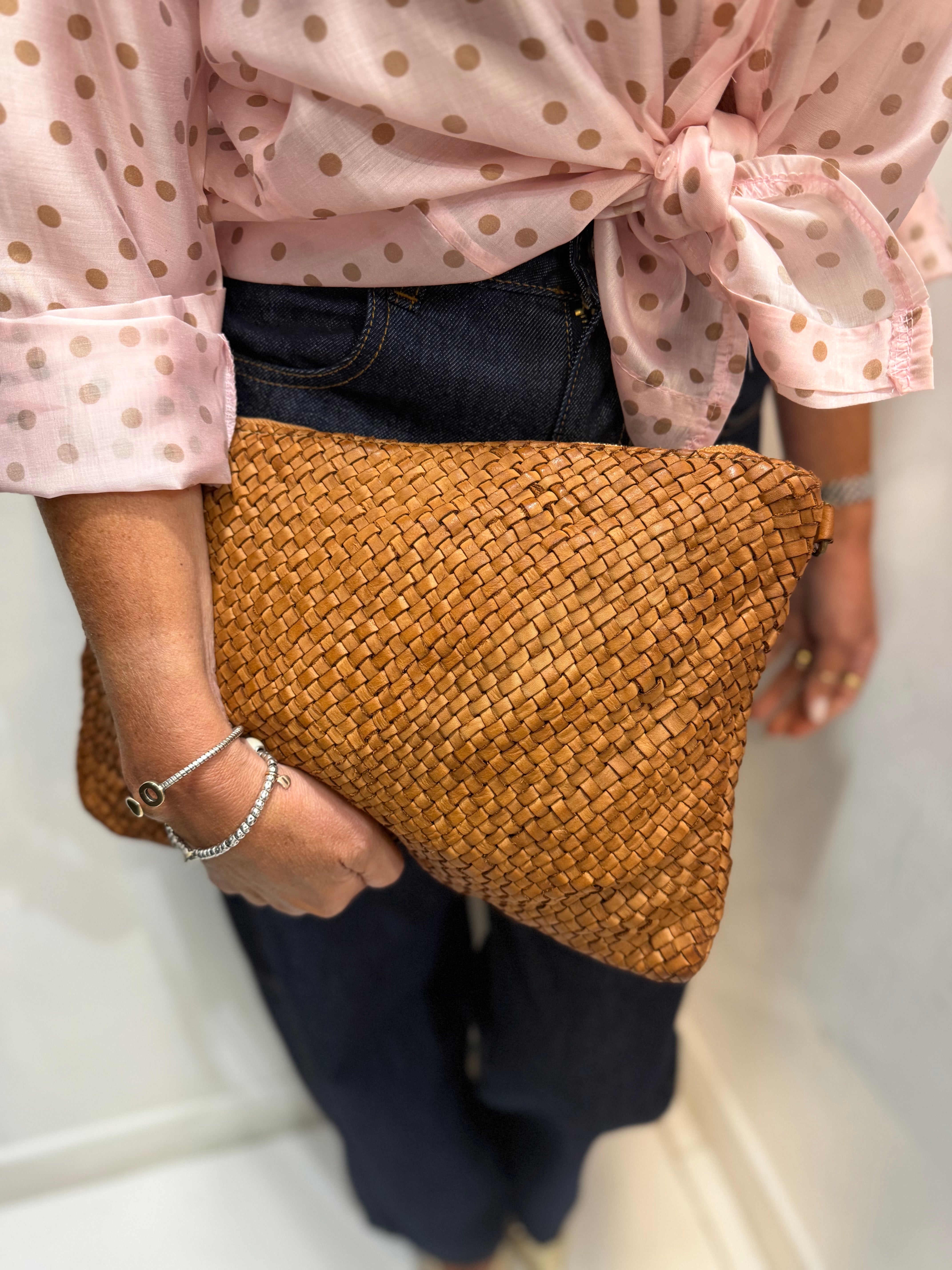 Pochette intrecciata con manico e tracolla Emisphere