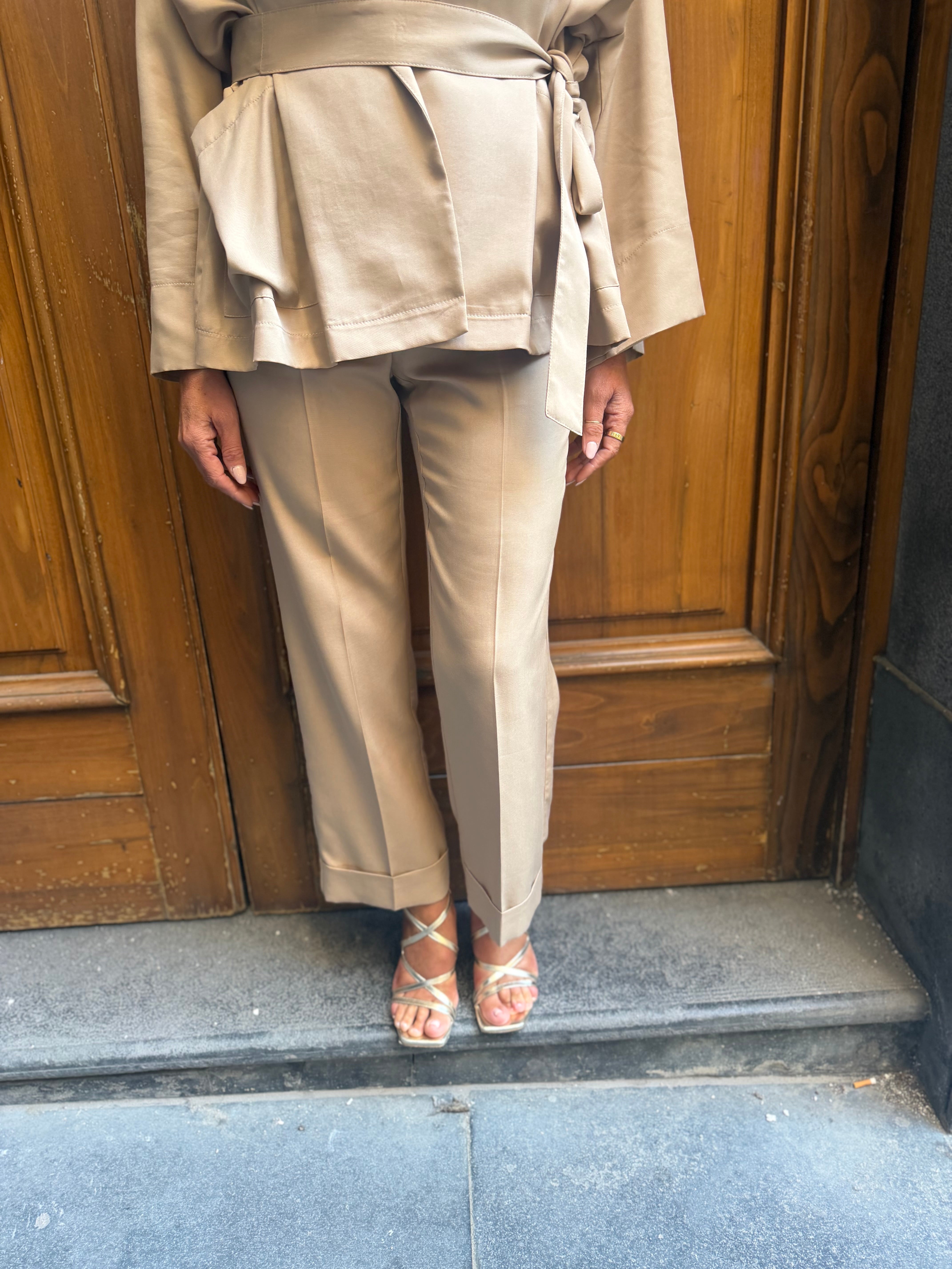 Pantalone cropped Icona