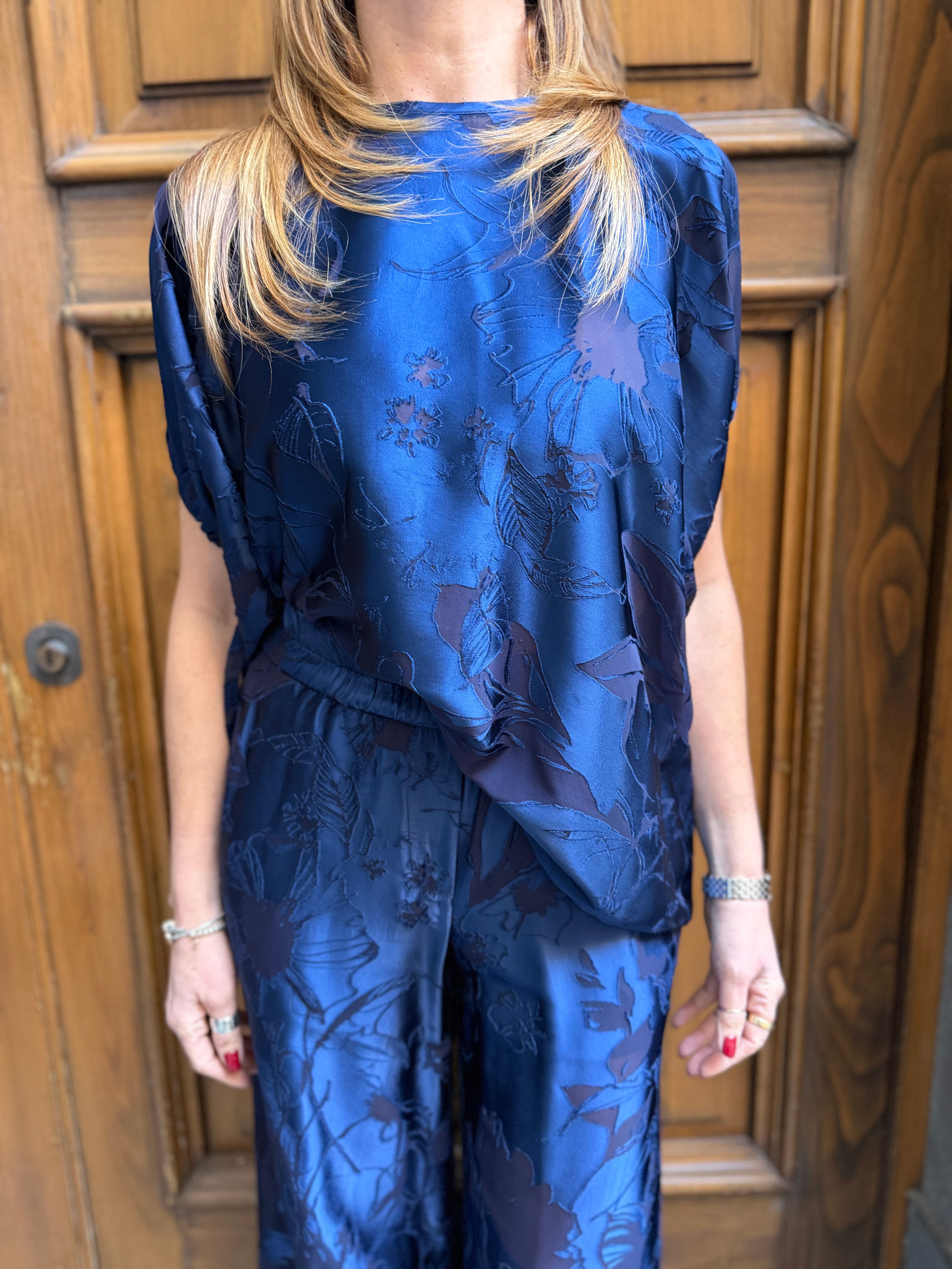 Blusa in raso floreale Icona