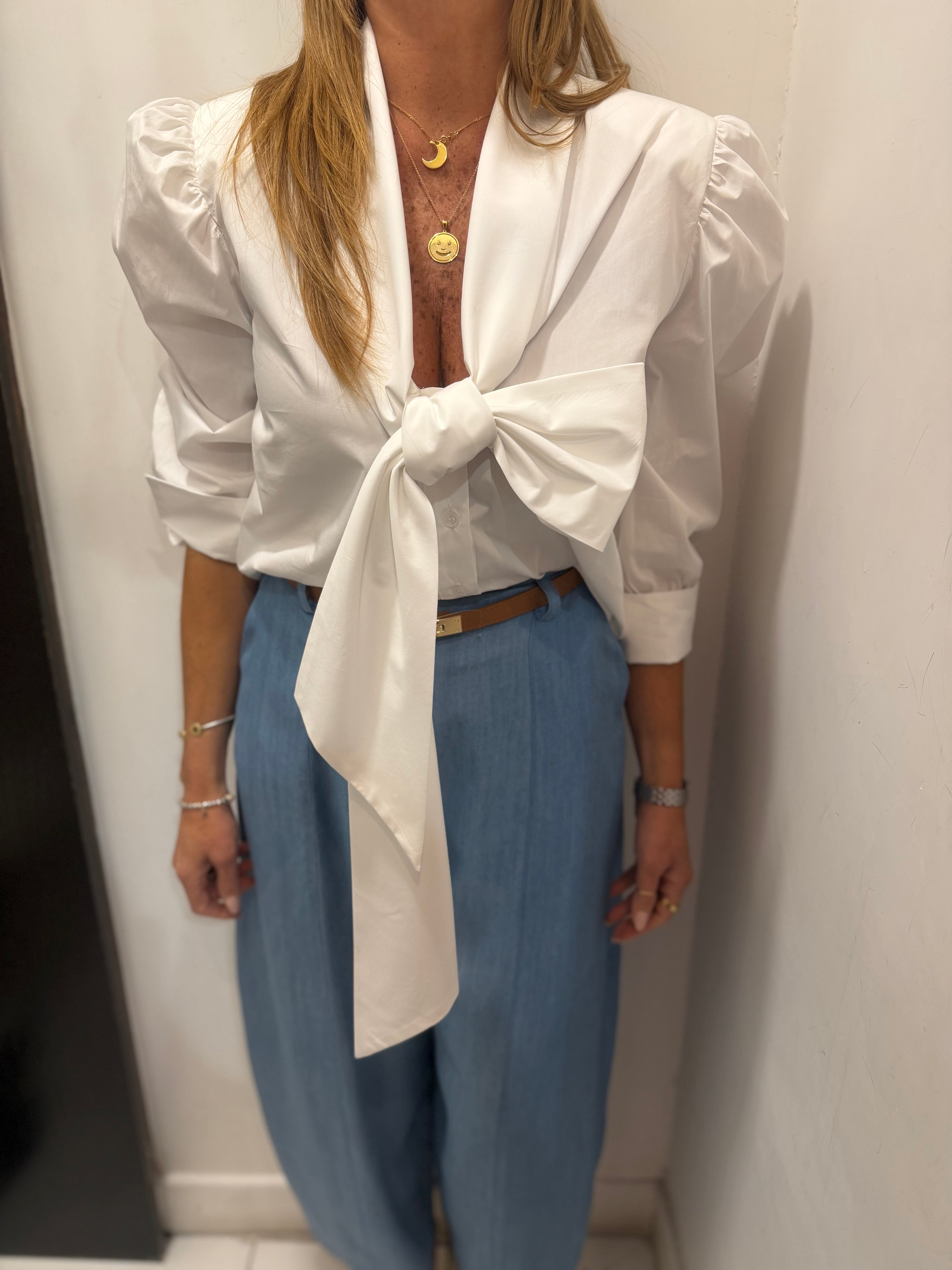 Camicia con maniche lunghe e fiocco frontale Imperial