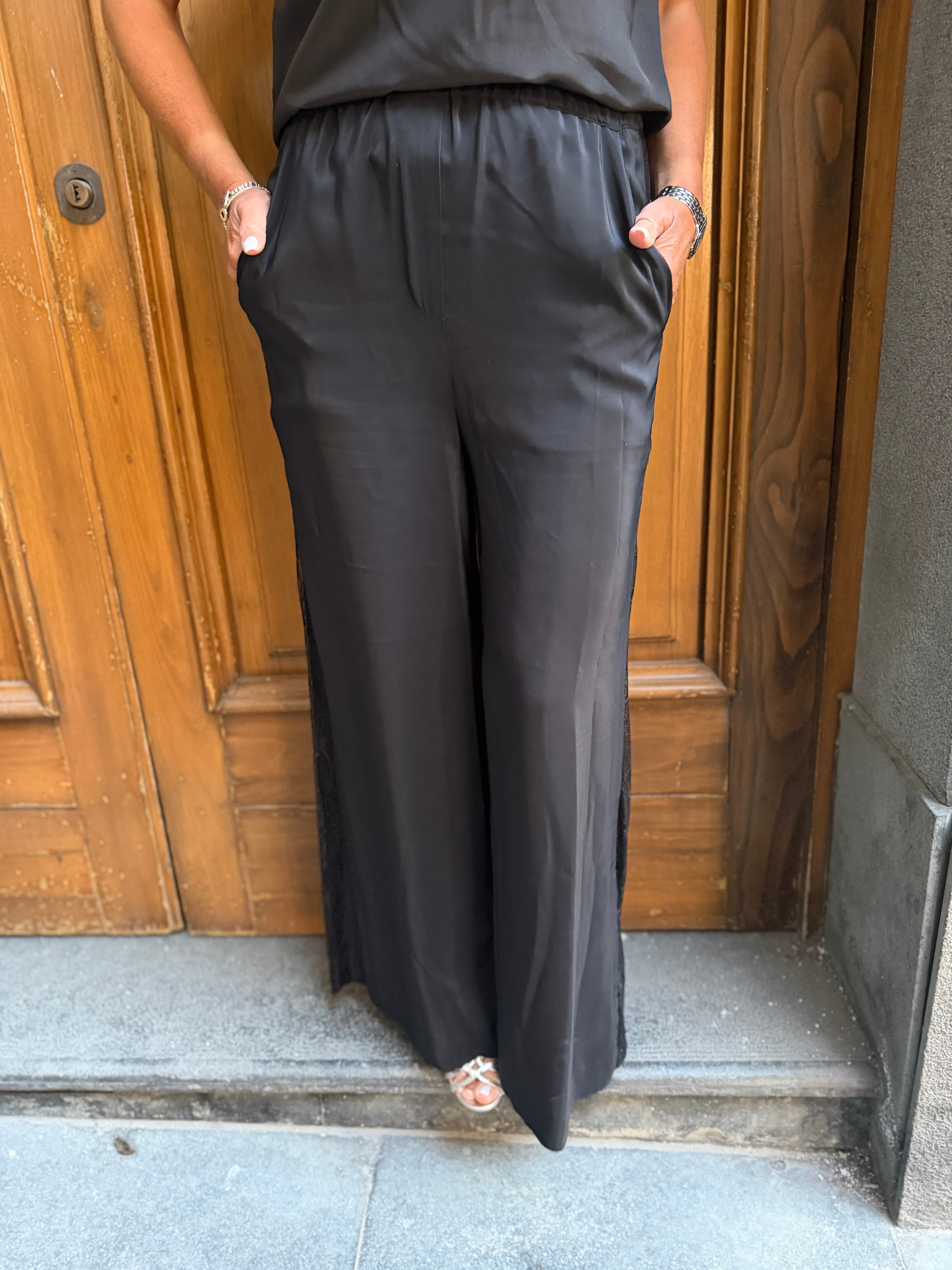 Pantaloni in seta con inserti in pizzo Icona