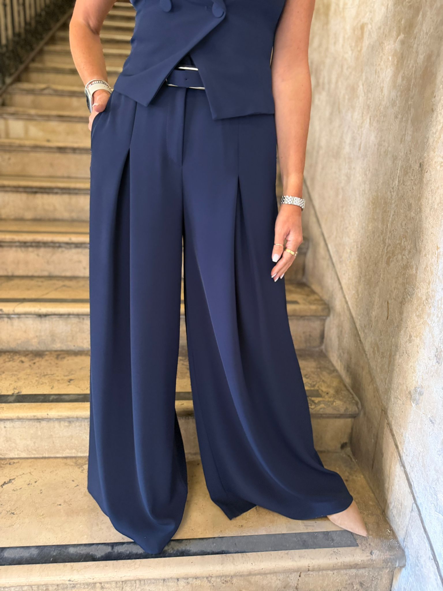 Coordinato gilet doppio petto con rever e pantaloni ampi fluidi Imperial