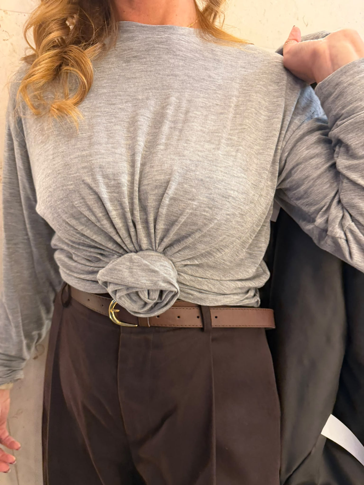 Maglia con dettaglio rosa imperial